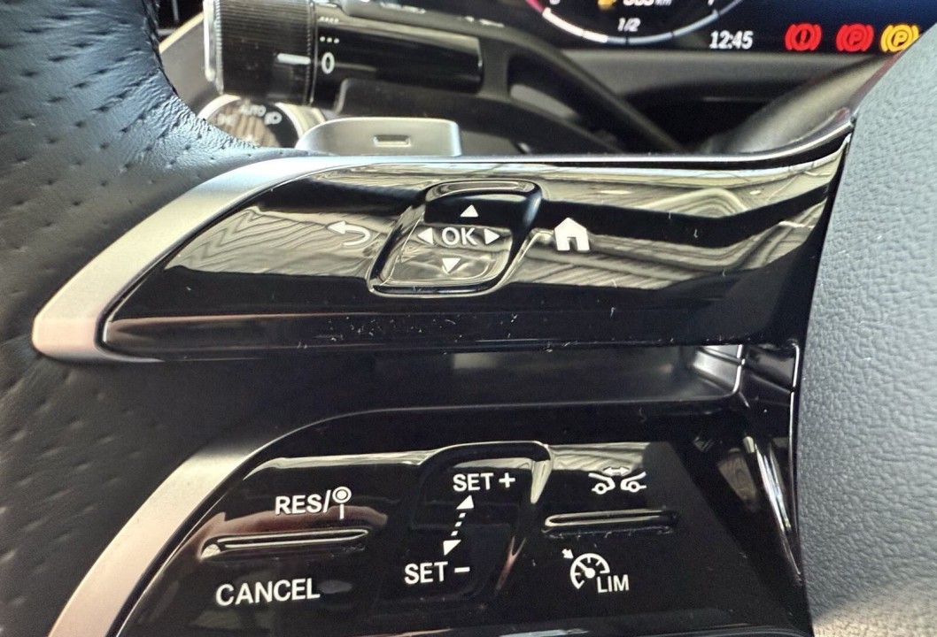 Mercedes-Benz E 220d AMG Line - foto 7