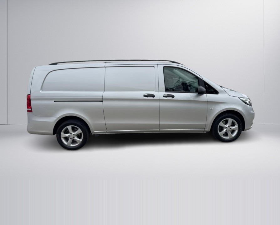 Mercedes-Benz Vito 119CDI 4x4 Extralong (2)