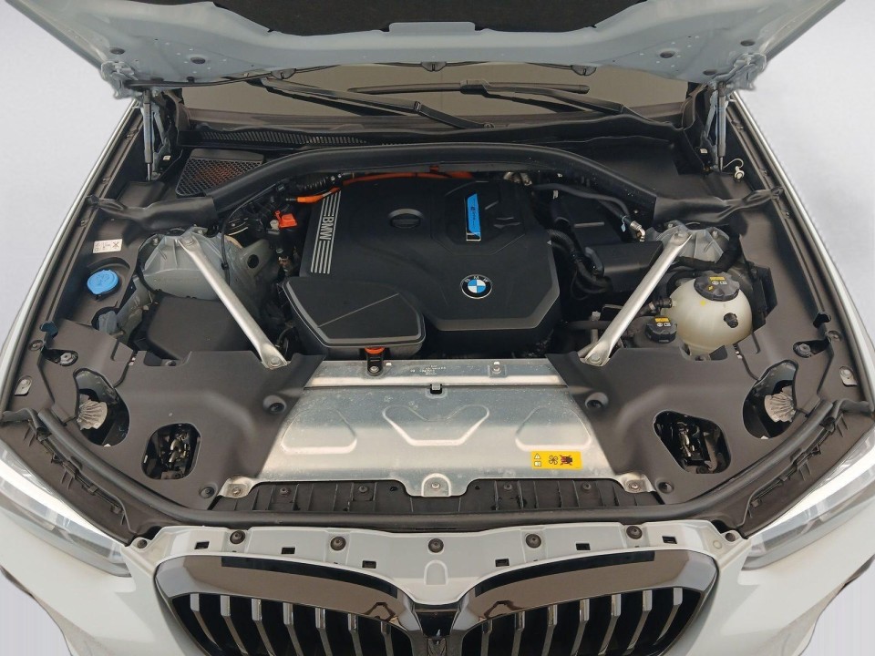 BMW X3 xDrive30e M-Sport - foto 11