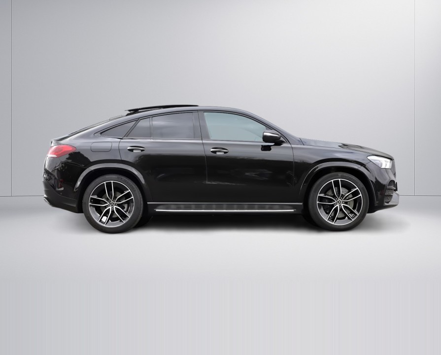 Mercedes-Benz GLE Coupé 400d 4MATIC AMG Line (2)