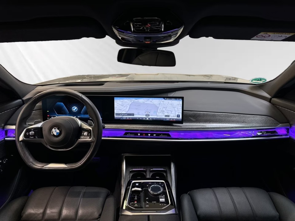 BMW Seria 7 740d xDrive - foto 9
