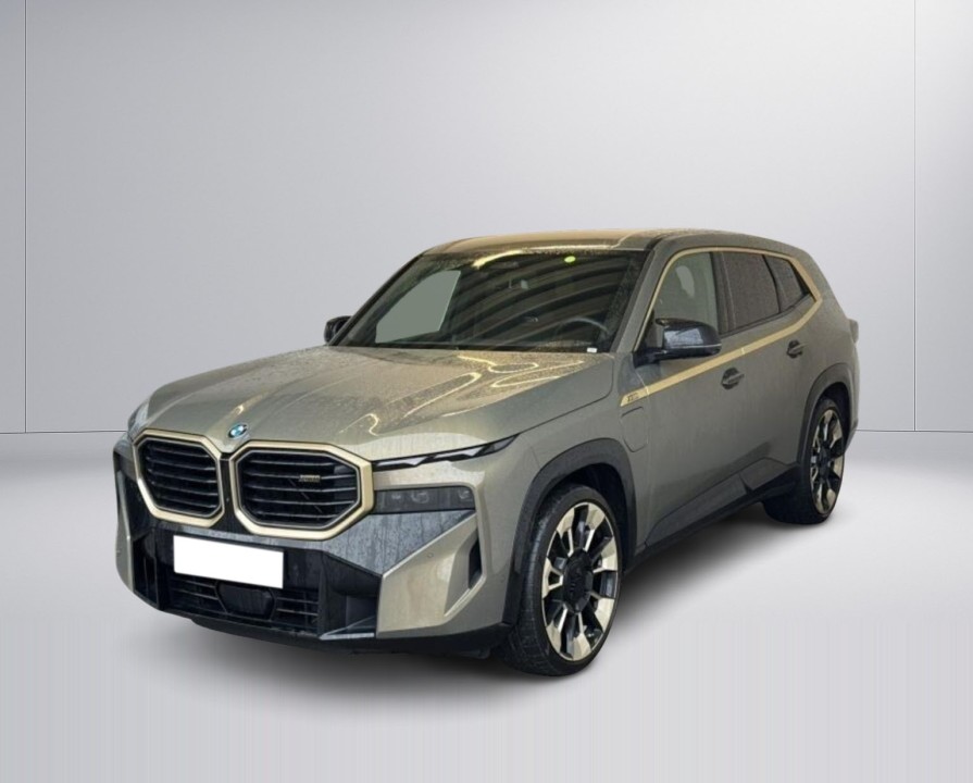 BMW XM