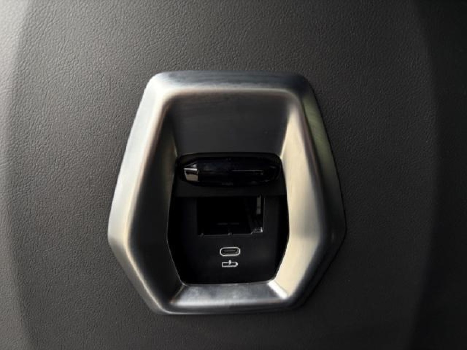 BMW XM - foto 14
