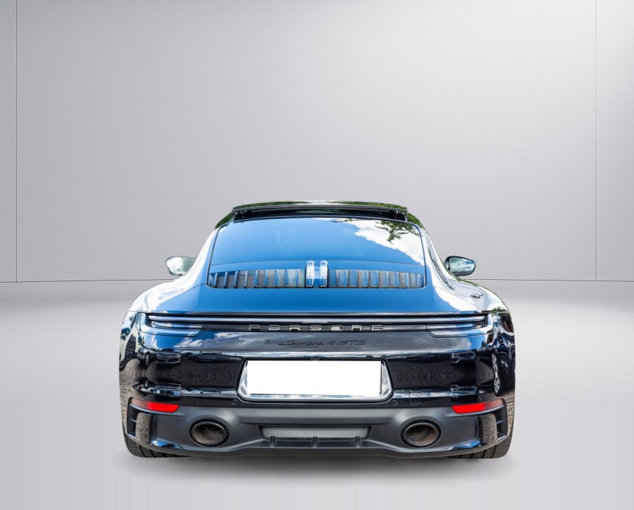 Porsche 911 Carrera 4 GTS (3)