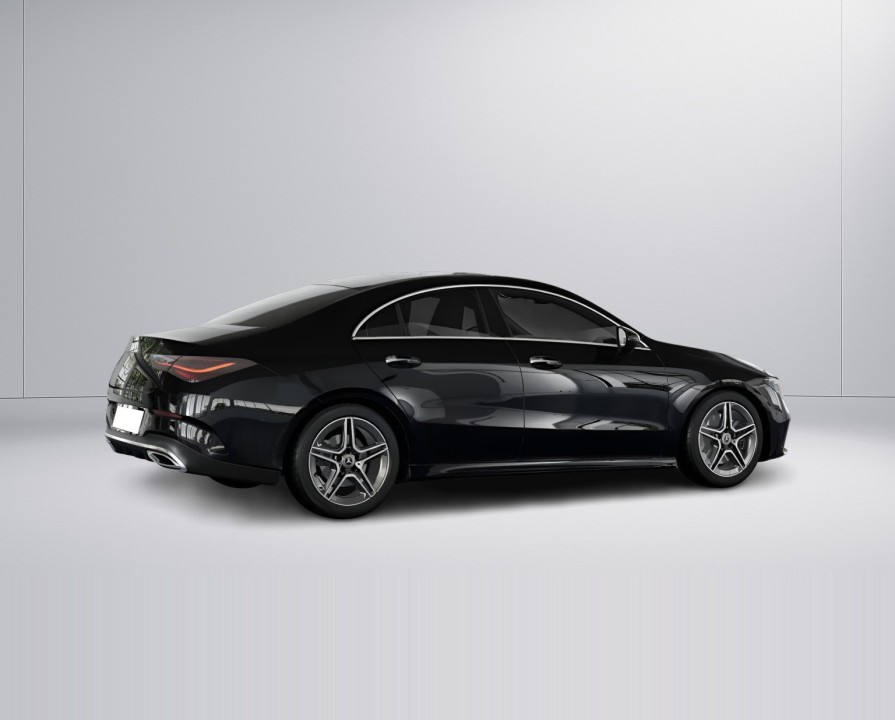 Mercedes-Benz CLA 220 4MATIC AMG Line (4)