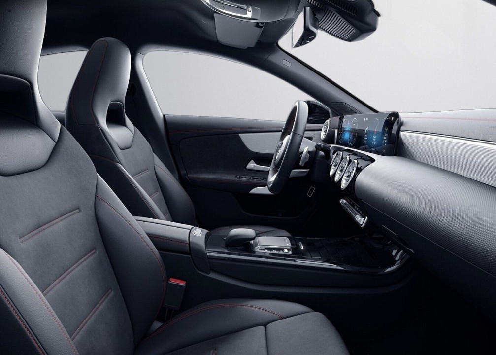 Mercedes-Benz CLA 250 AMG Line - foto 16