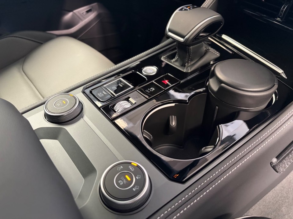 Volkswagen Touareg V6 TDI R-Line - foto 16