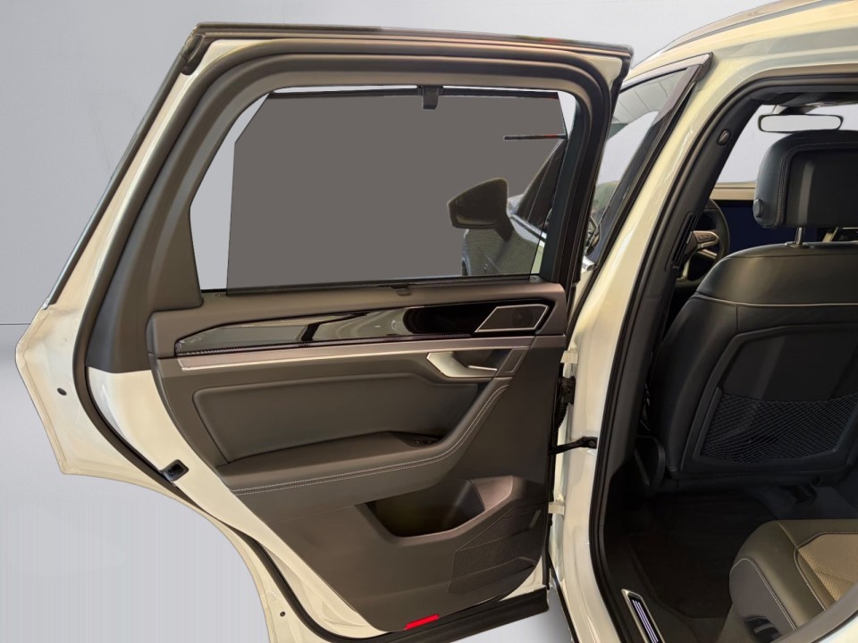 Volkswagen Touareg V6 TDI R-Line - foto 20