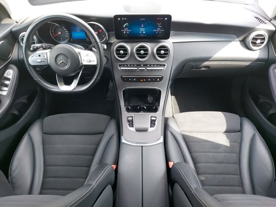 Mercedes-Benz GLC 200 4MATIC AMG Line - foto 7