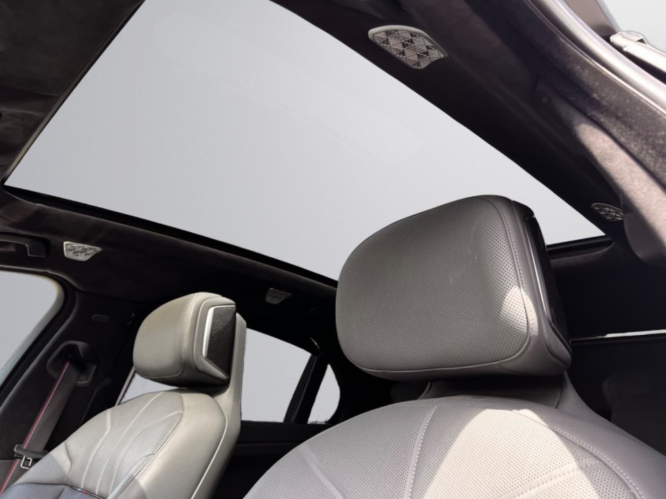 BMW Seria 7 740d xDrive M-Sport - foto 13