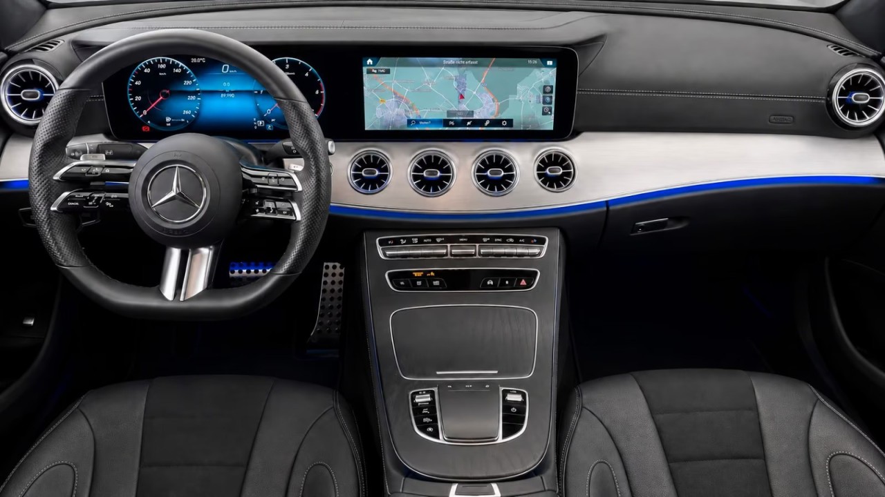 Mercedes-Benz CLS 400d 4MATIC AMG Line - foto 8