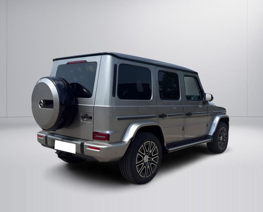 Mercedes-Benz G 450d AMG Line (3)