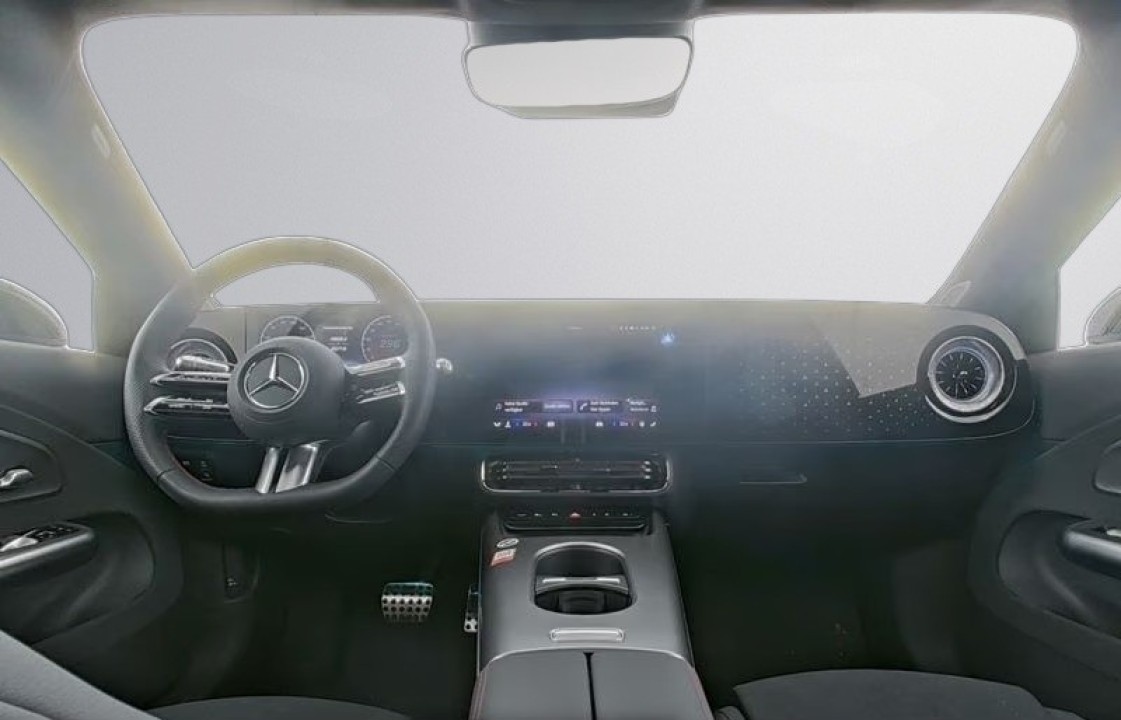Mercedes-Benz CLA 250+ 85 KWh AMG Line (3)
