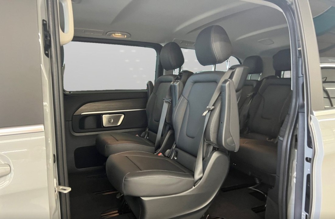 Mercedes-Benz EQV 300 Avantgarde Long - foto 8