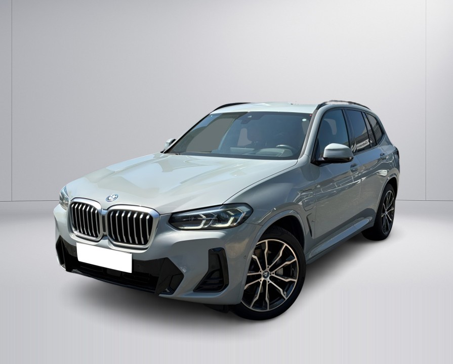BMW X3 xDrive30e M-Sport (2)