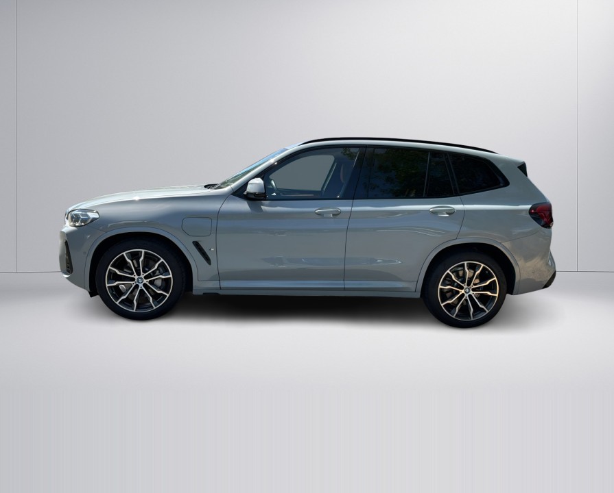 BMW X3 xDrive30e M-Sport - foto 9