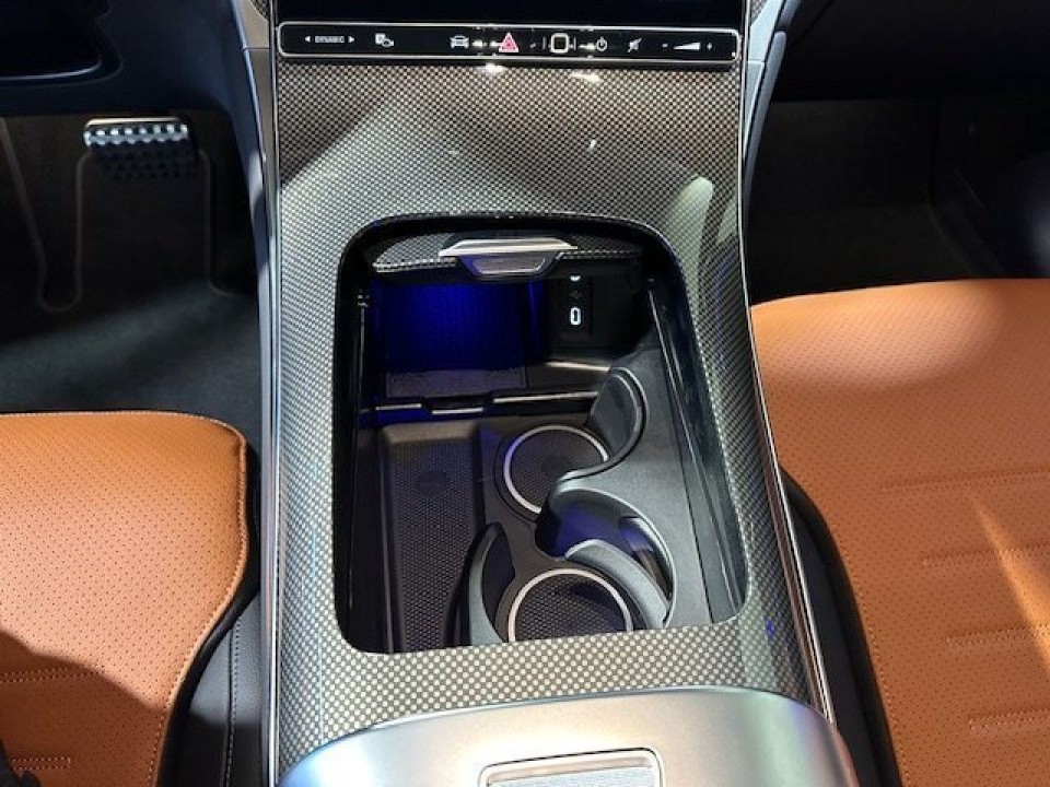 Mercedes-Benz GLC Coupé 300d 4MATIC AMG Line - foto 11