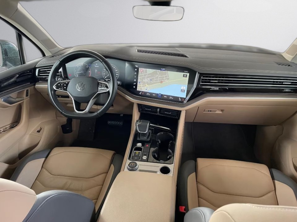 Volkswagen Touareg V6 TDI - foto 12
