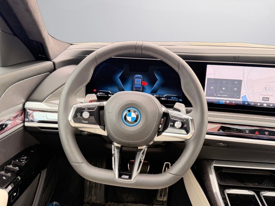 BMW Seria 7 750e xDrive - foto 6