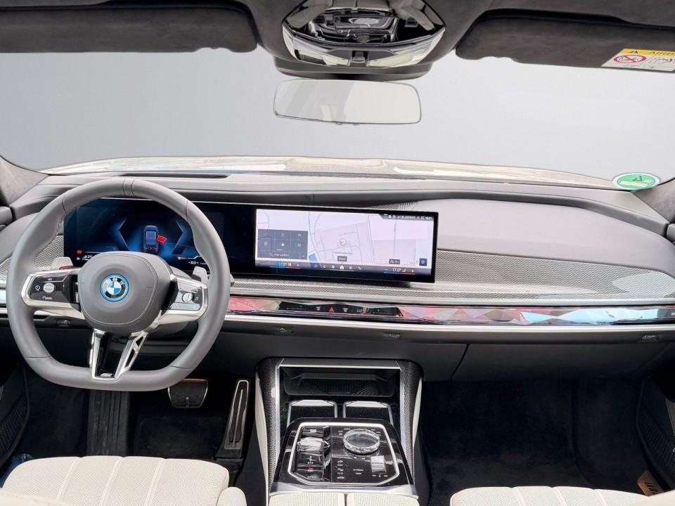 BMW Seria 7 750e xDrive - foto 7