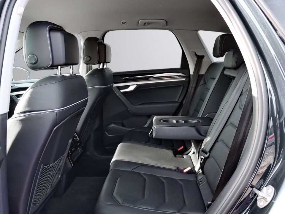 Volkswagen Touareg V6 TDI Elegance (5)