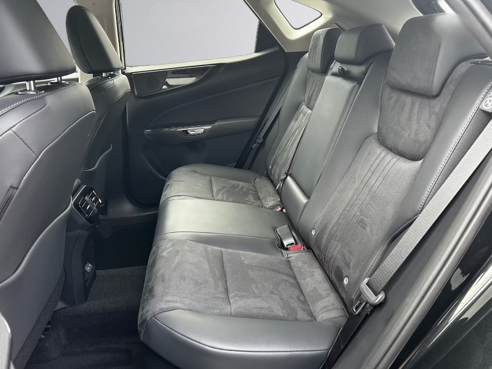 Lexus Seria NX 350h AWD Business Line - foto 24