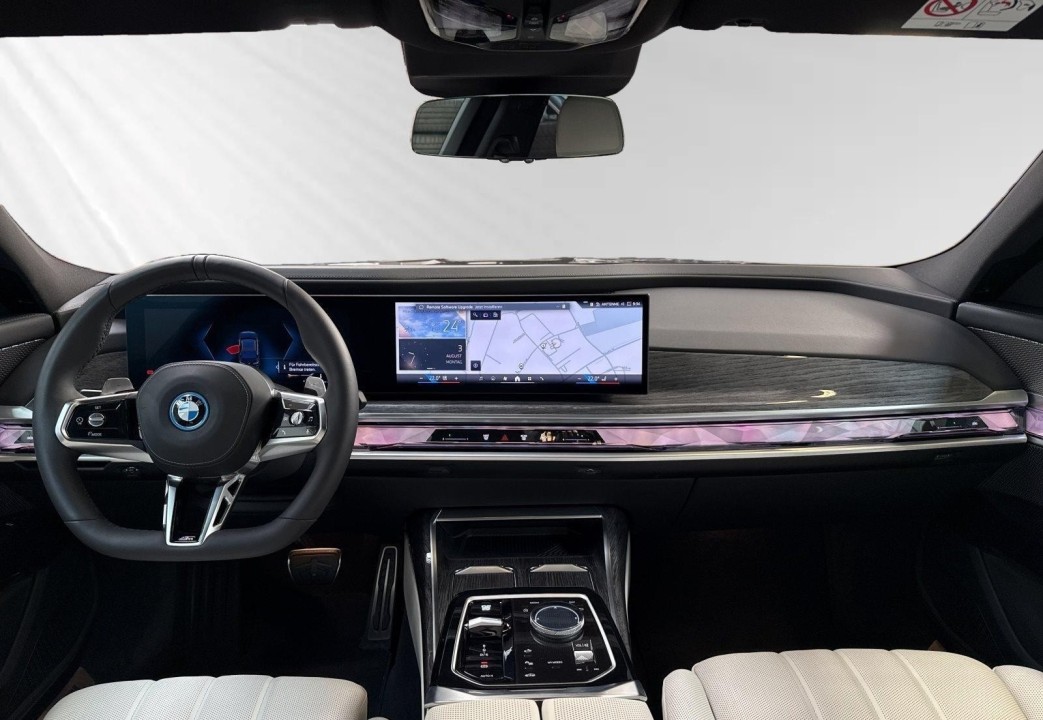 BMW Seria 7 750e xDrive - foto 7