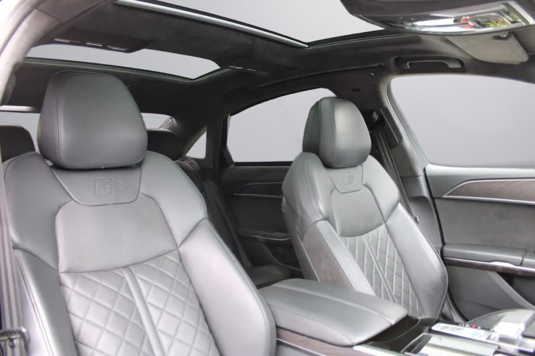 Audi A8 L 60TFSI quattro tiptronic - foto 26