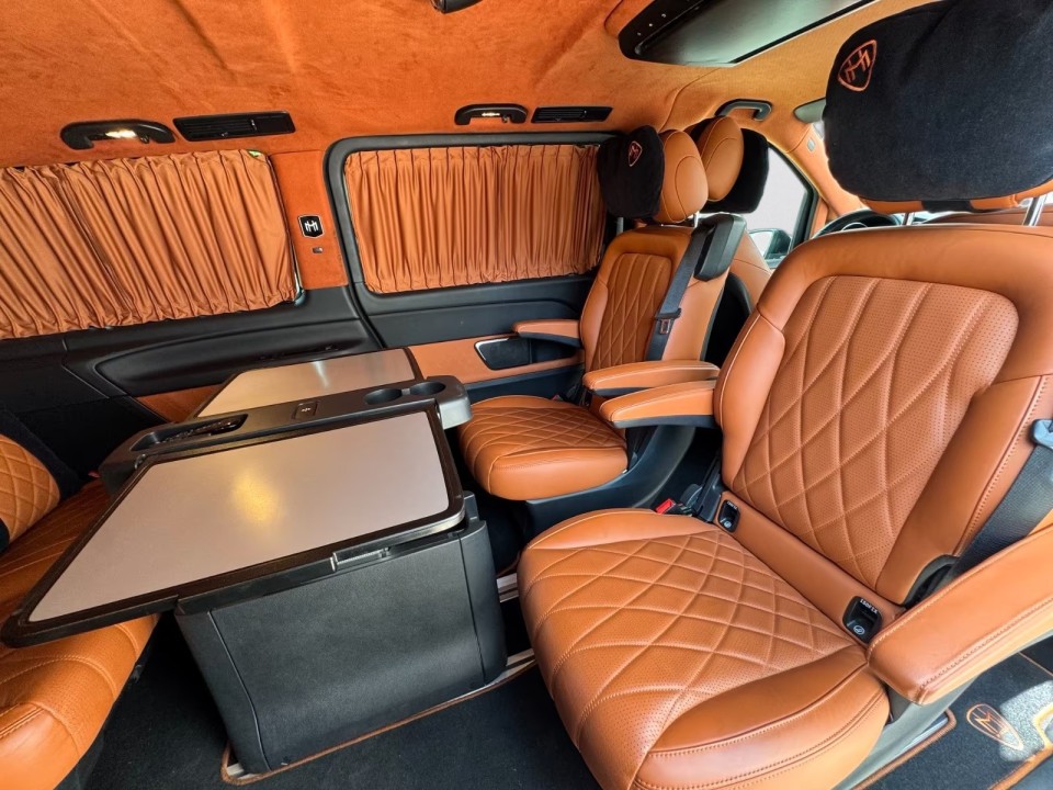 Mercedes-Benz V 300d 4MATIC Extralong VIP - foto 16