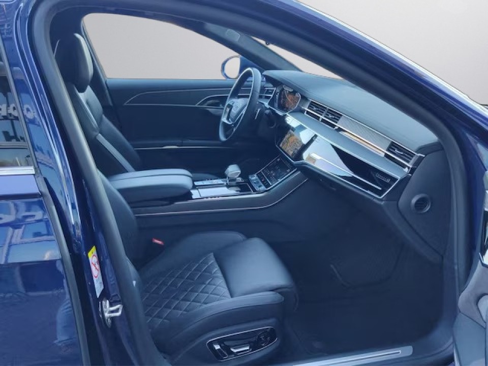 Audi A8 L 60 TFSIe quattro - foto 12