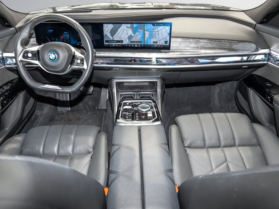 BMW Seria 7 750e xDrive - foto 10