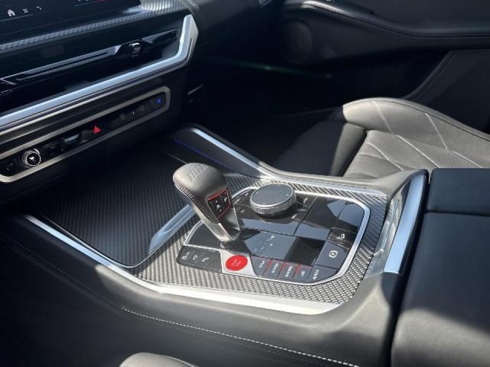 BMW XM 50e - foto 9