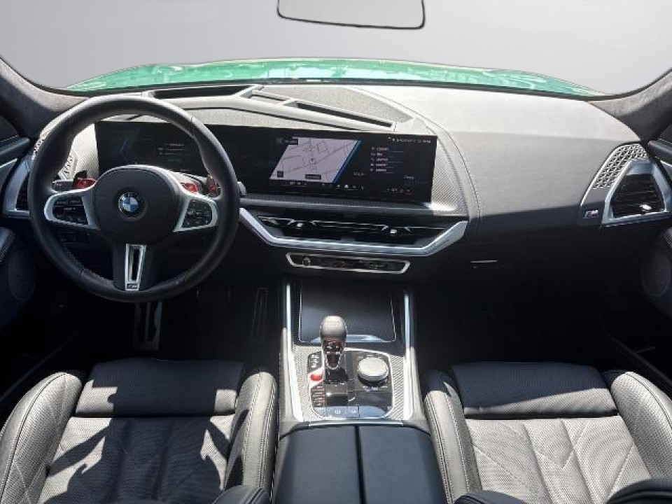 BMW XM 50e - foto 8