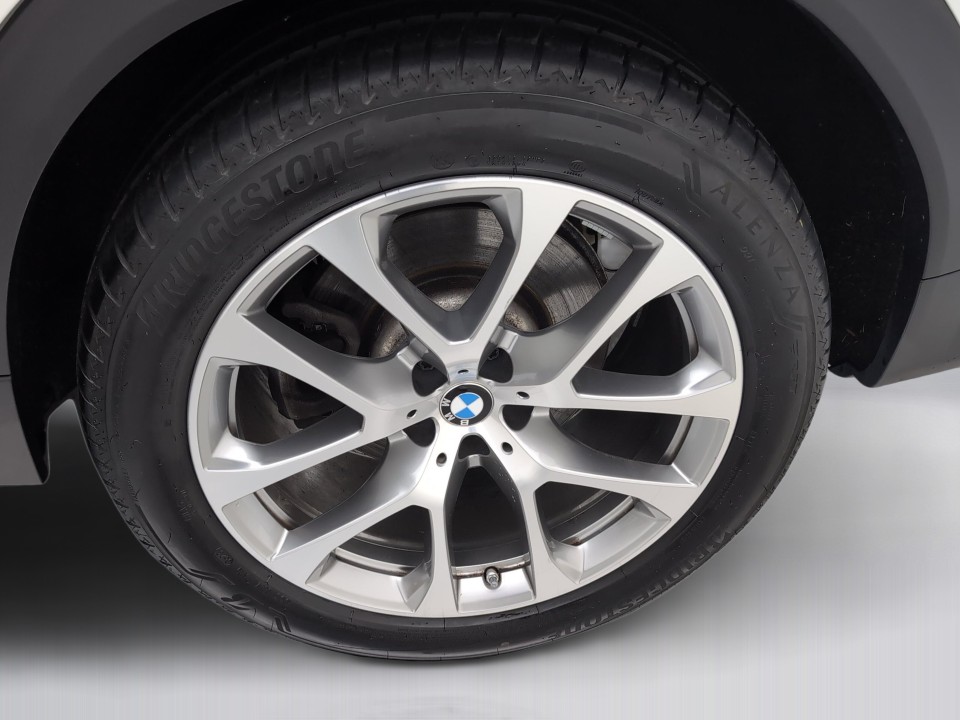 BMW X6 xDrive40i xLine - foto 9