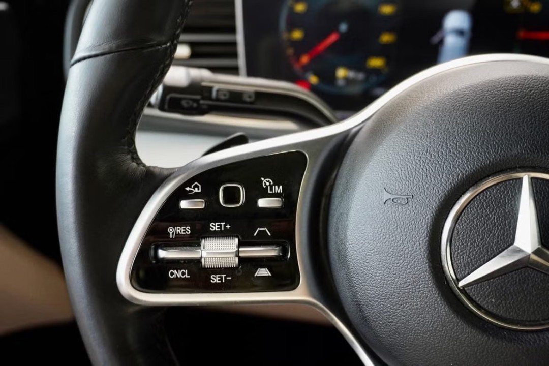 Mercedes-Benz GLE 350de 4MATIC AMG Line - foto 14