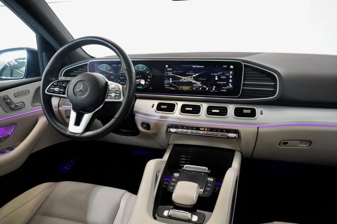Mercedes-Benz GLE 350de 4MATIC AMG Line - foto 10