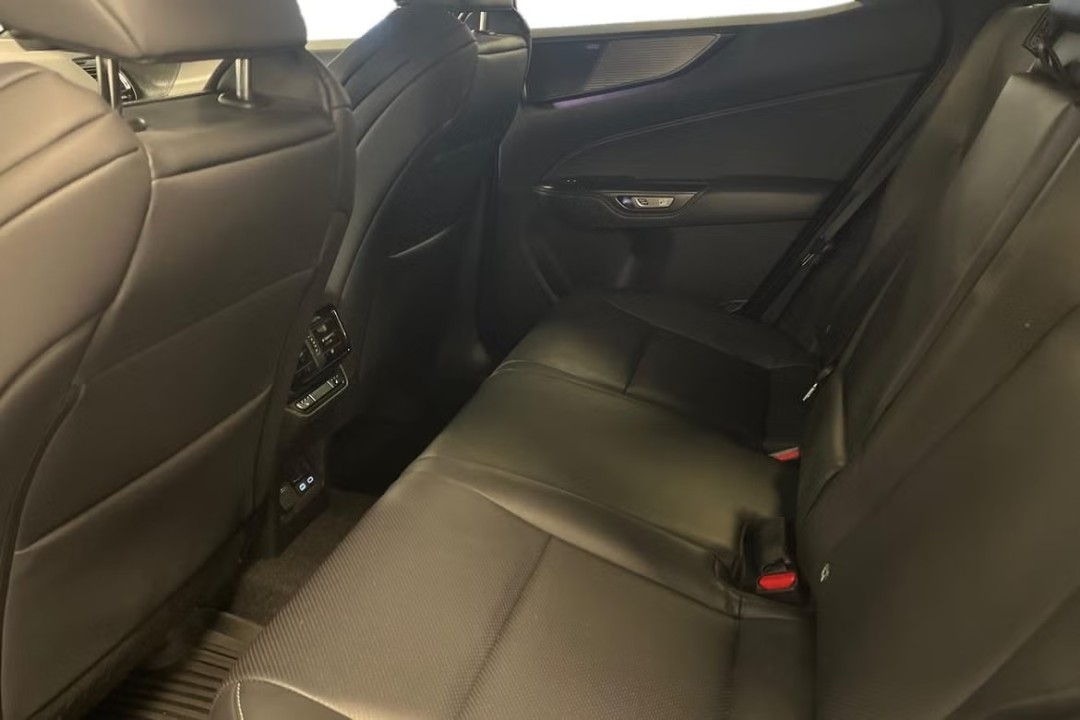 Lexus Seria NX 350h AWD F-Sport - foto 14