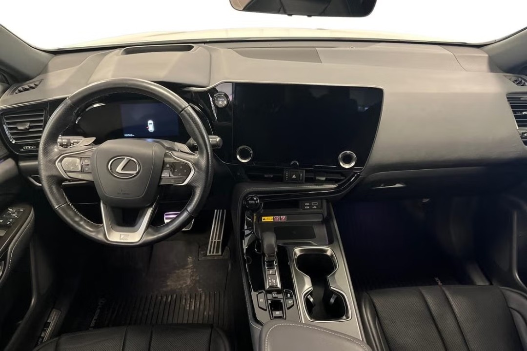 Lexus Seria NX 350h AWD F-Sport - foto 6