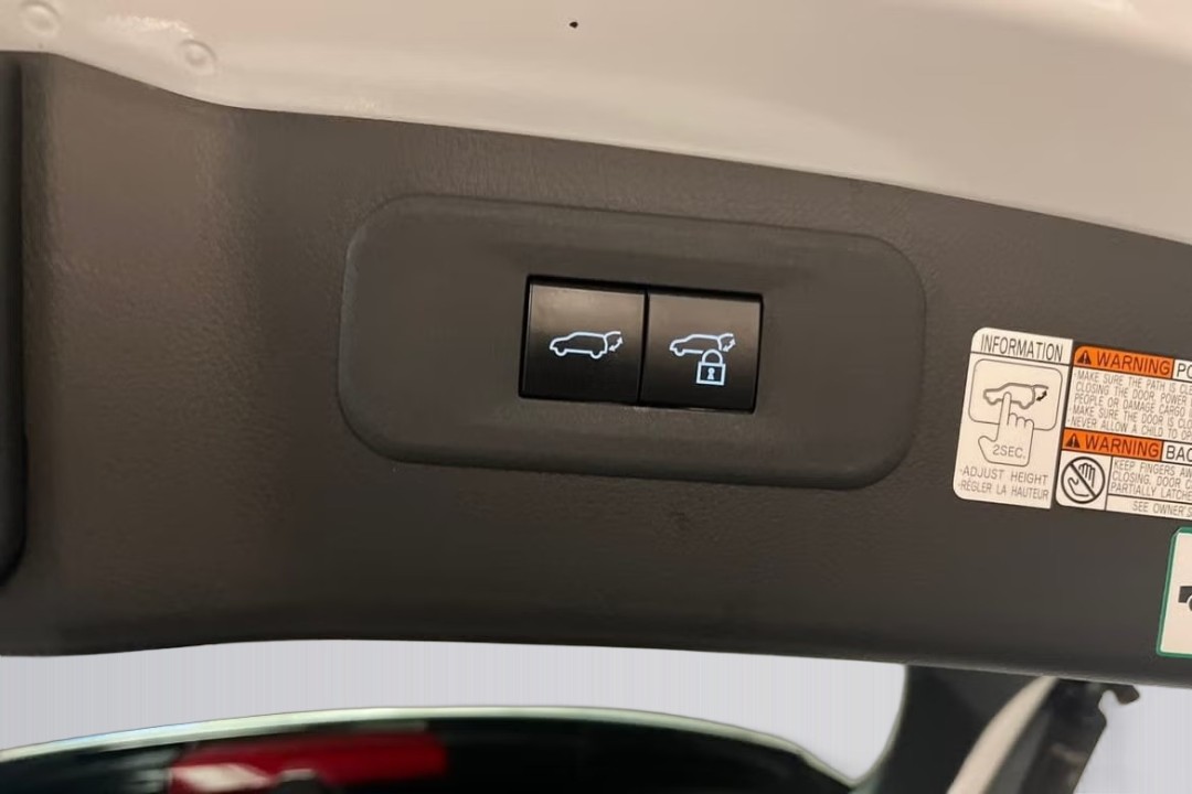 Lexus Seria NX 350h AWD F-Sport - foto 19