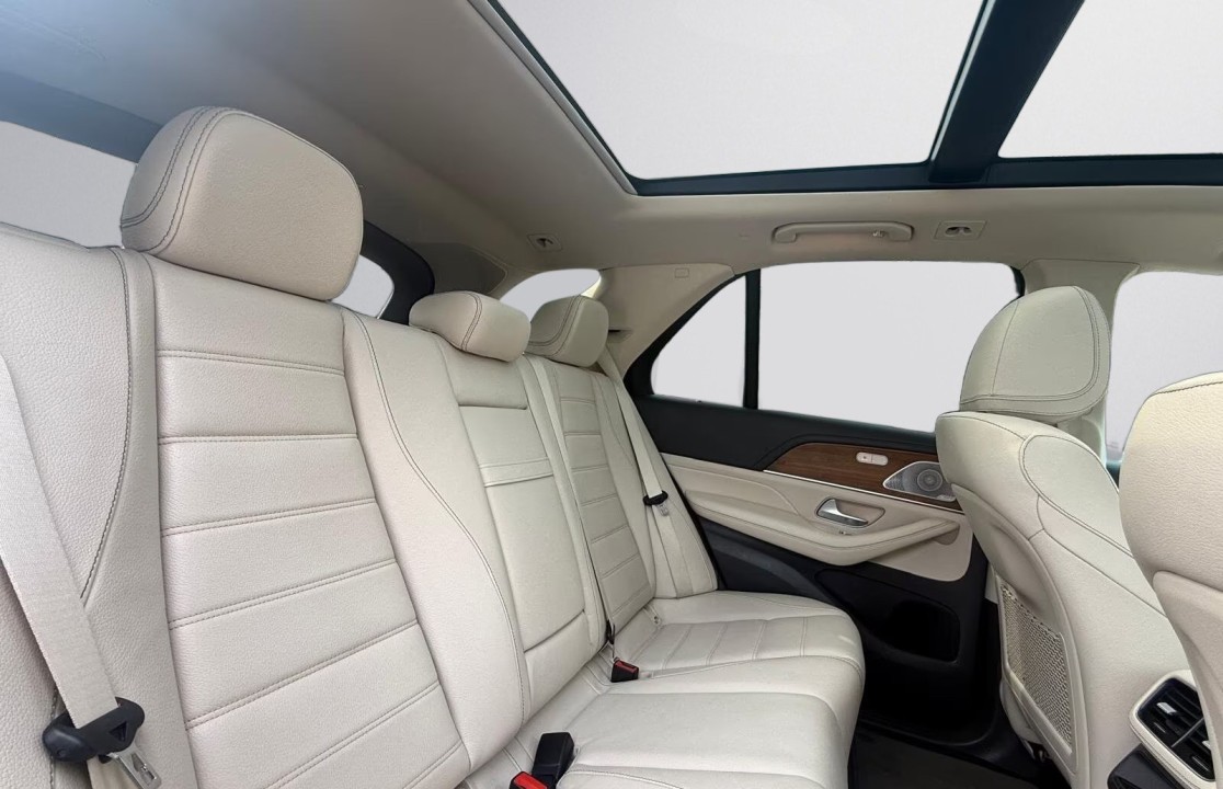 Mercedes-Benz GLE 350de 4MATIC AMG Line - foto 8