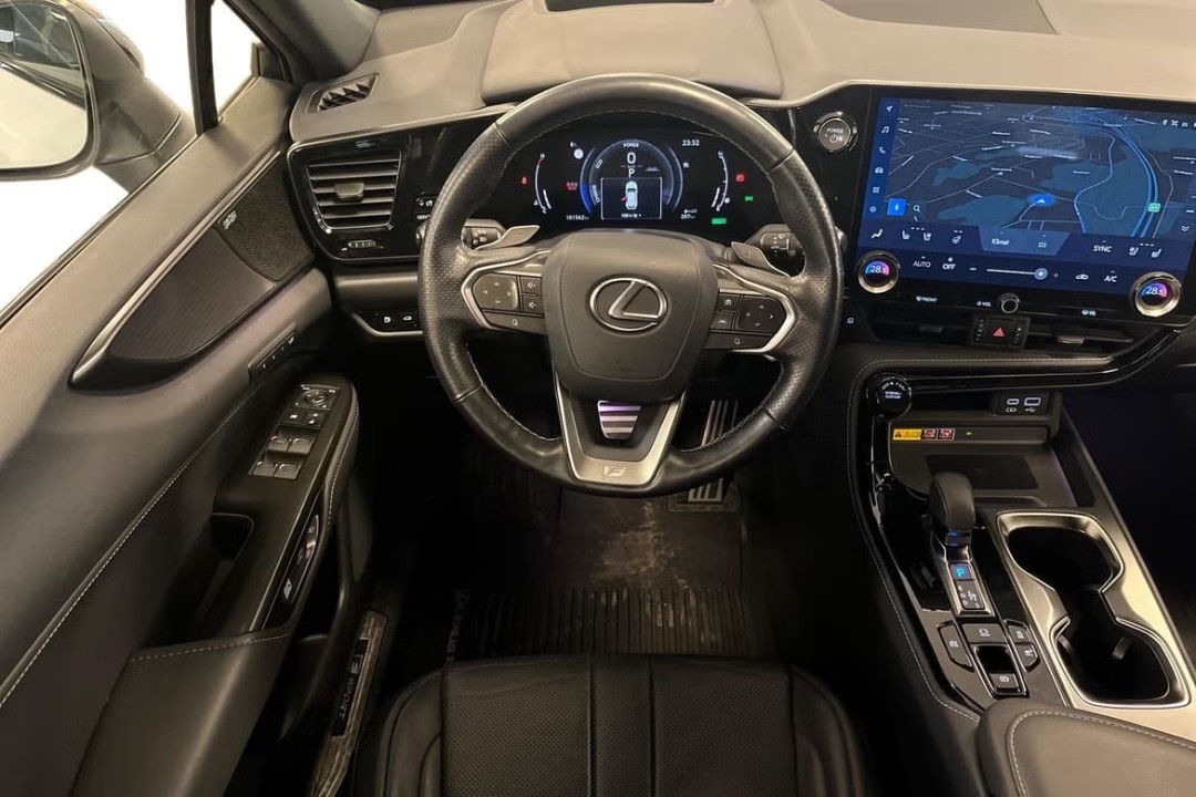 Lexus Seria NX 350h F-Sport - foto 10