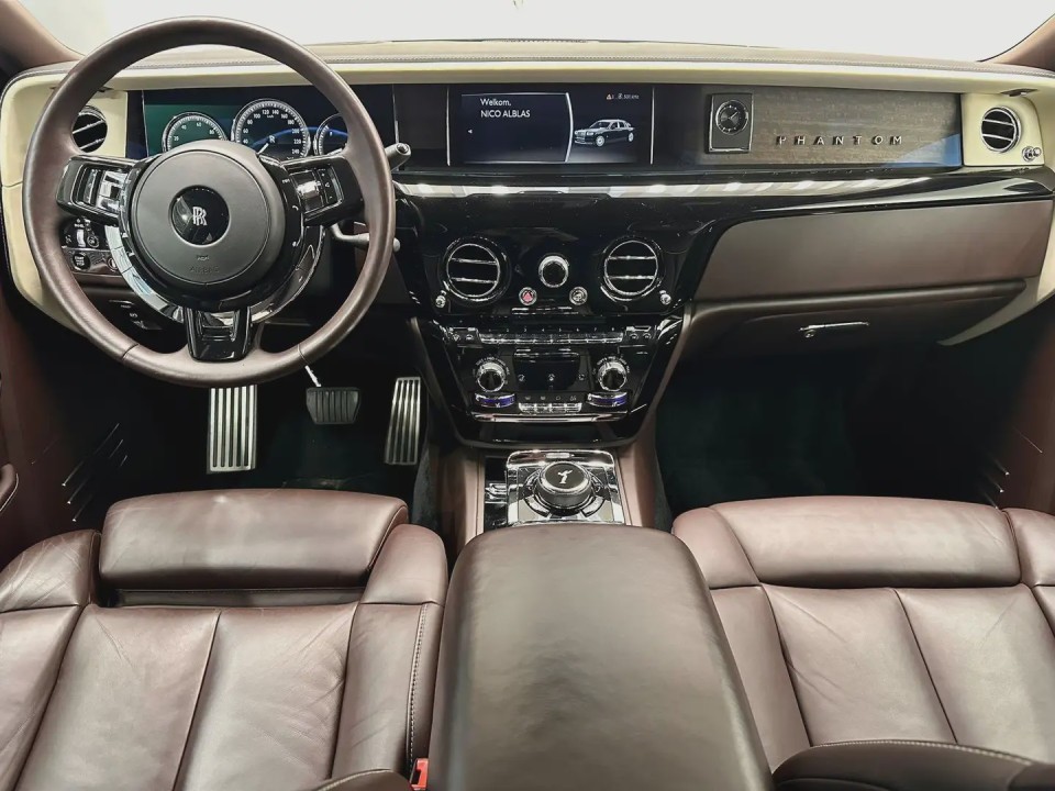 Rolls-Royce Phantom - foto 13