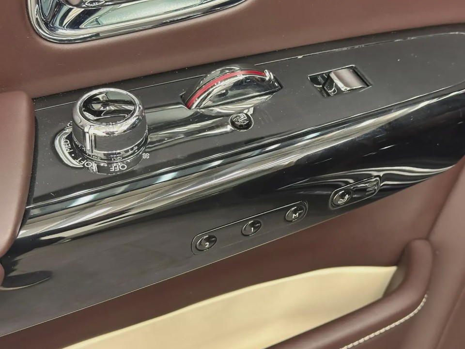 Rolls-Royce Phantom - foto 21