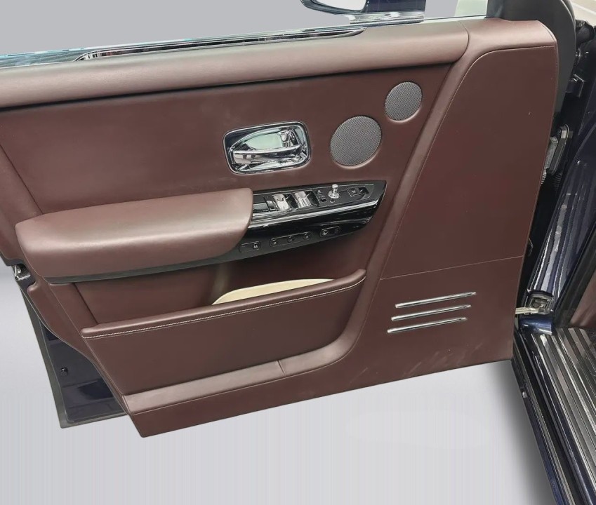 Rolls-Royce Phantom - foto 29