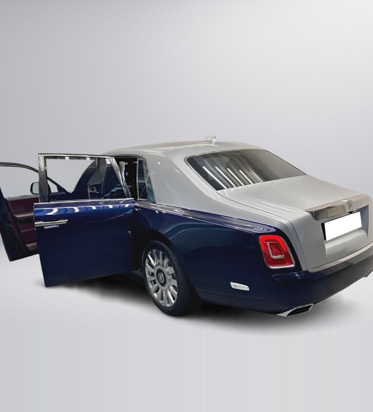 Rolls-Royce Phantom (4)