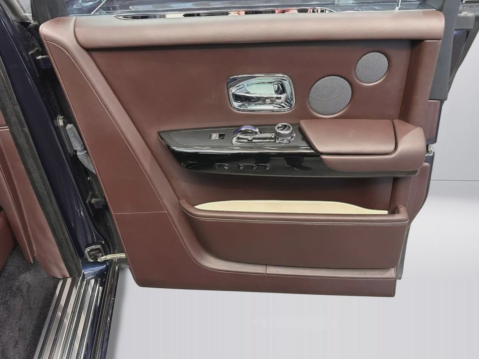 Rolls-Royce Phantom - foto 30