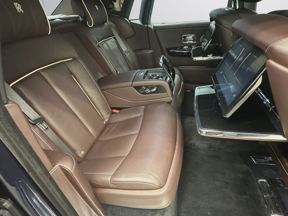 Rolls-Royce Phantom - foto 12