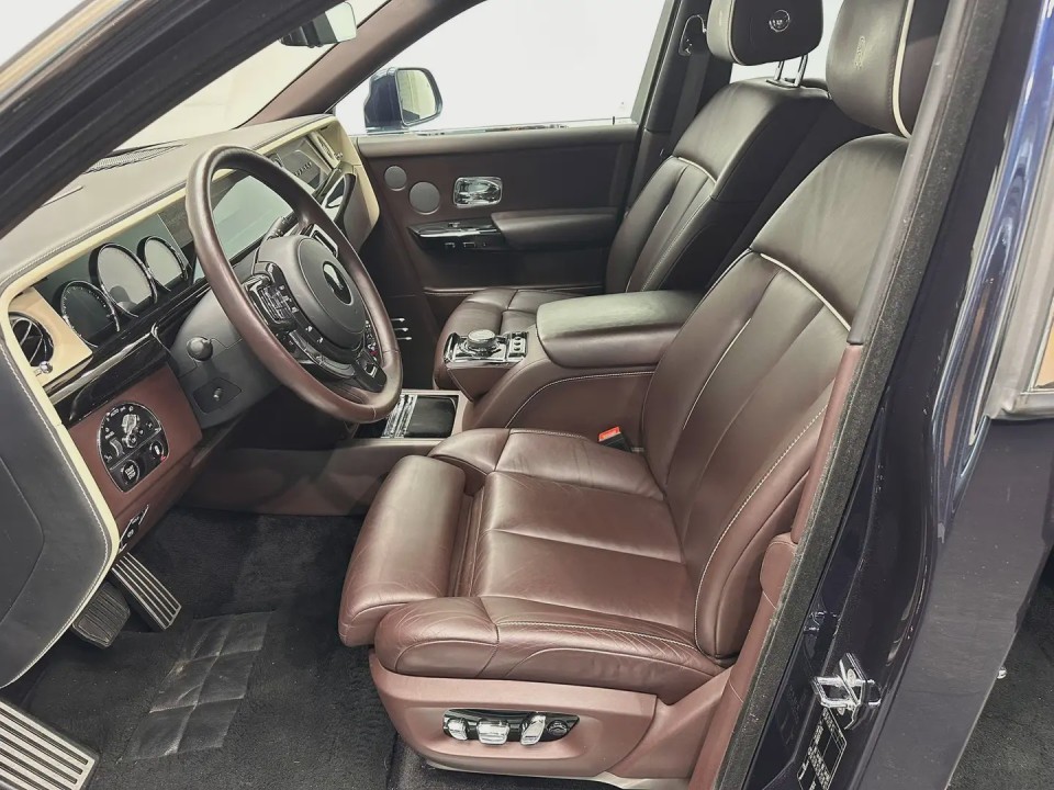 Rolls-Royce Phantom - foto 9