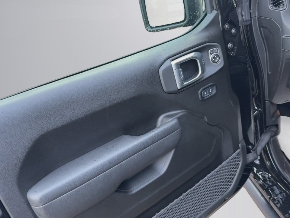Jeep Wrangler Rubicon - foto 12