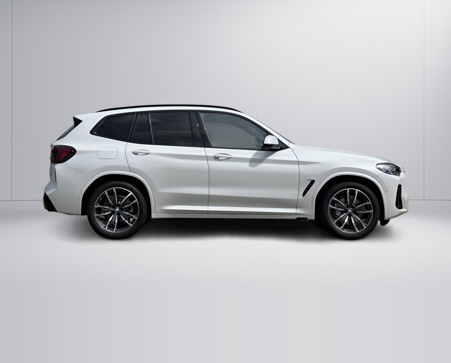 BMW X3 30d M-Sport (2)